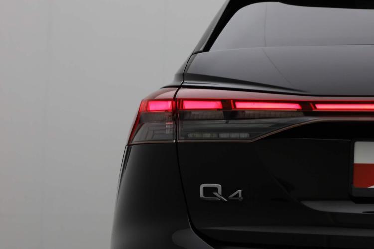 Audi Q4 e-tron 40 S edition 77 kWh 204PK | 39249833-15