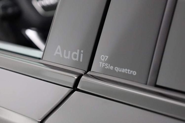 Audi Q7 Pro Line S 55 TFSI e 394 pk | 38515816-19