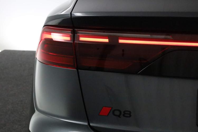 Audi Q8 Pro Line S 55 TFSI e 394 pk Quattro | 38534619-24