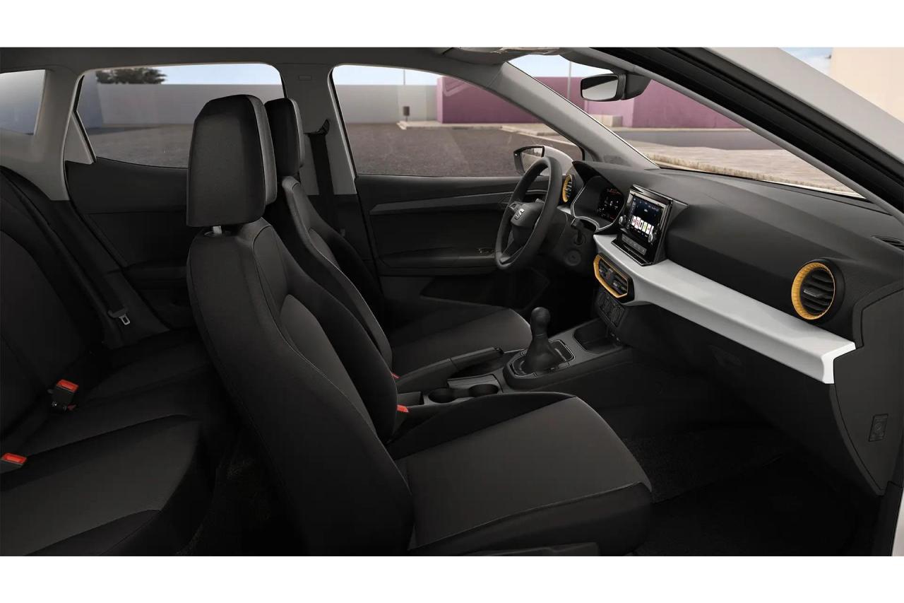 SEAT Arona Reference 1.0 70 kW / 95 pk EcoTSI SUV 5 versn. Ha | 38435745-5