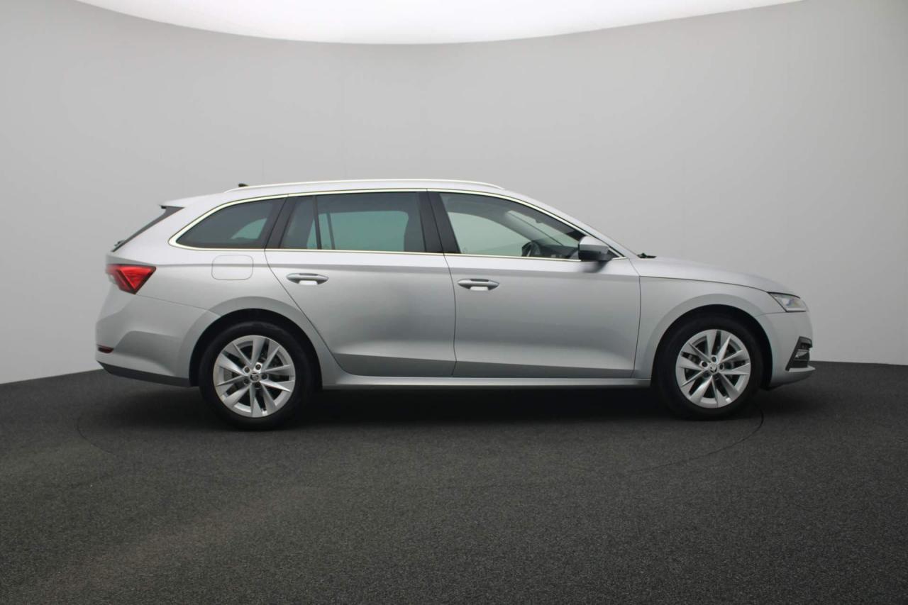 Škoda Octavia Combi 1.5 e-TSI 150PK DSG Style | 38221193-17