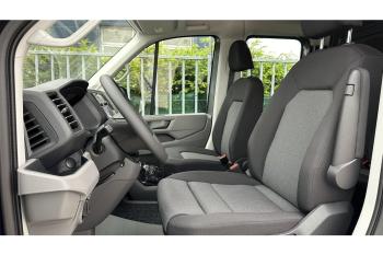 Volkswagen Bedrijfswagens Crafter Highline DC L4 2.0 TDI EU6 130 kW (177 pk) GVW 3.5 | 38685431-12