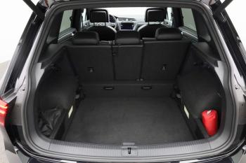 Volkswagen Tiguan 2.0 TDI 150PK DSG R-Line | 37746139-49